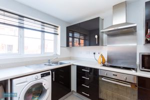 Kitchen- click for photo gallery